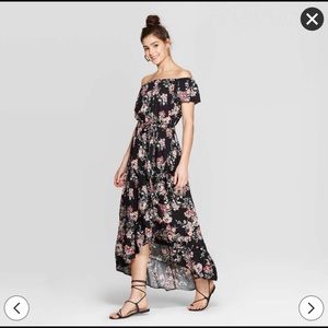 Floral Off the Shoulder High-Low Maxi Dress Size L